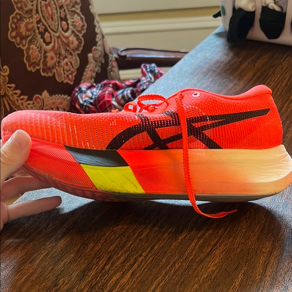 Asics Red Athletic Shoes size 9 - Meta Speed fly Paris FFTurbo+ - Picture 7 of 7